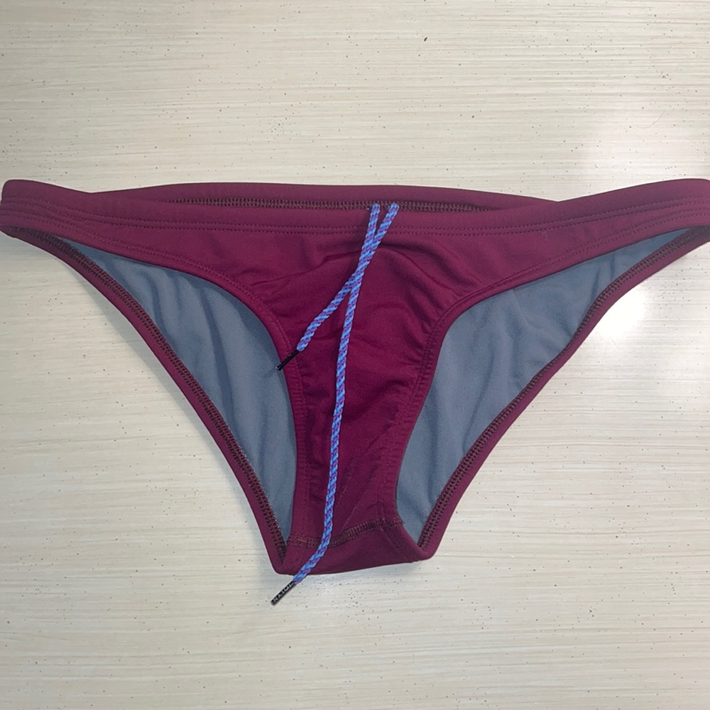 Jolyn bottoms size large